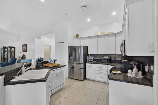 16571 78th Road N, Loxahatchee, FL 33470