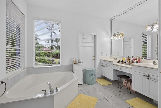 16571 78th Road N, Loxahatchee, FL 33470