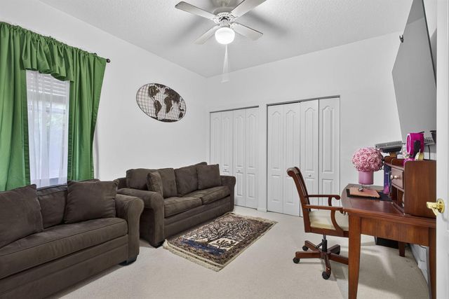 16571 78th Road N, Loxahatchee, FL 33470
