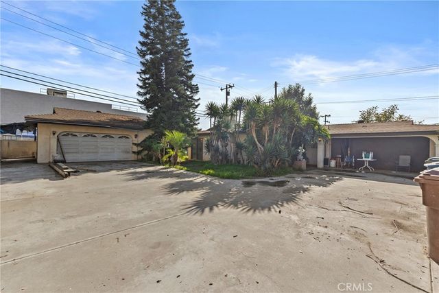 1422 N California, La Puente, CA 91744