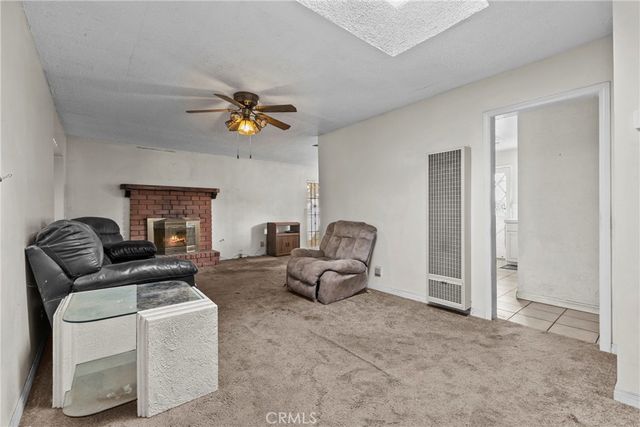 1422 N California, La Puente, CA 91744