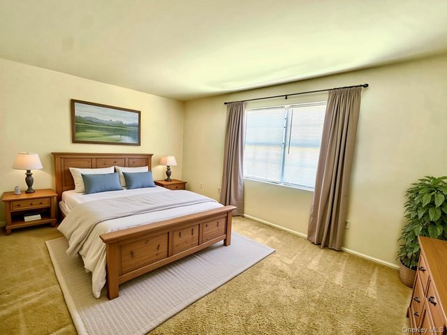 82 High Street 5, Chester, NY 10918