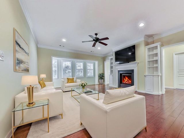 424 Larkspur Drive, Canton, GA 30114