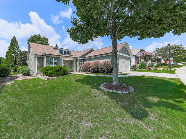 424 Larkspur Drive, Canton, GA 30114