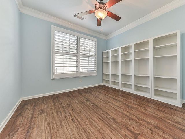 424 Larkspur Drive, Canton, GA 30114