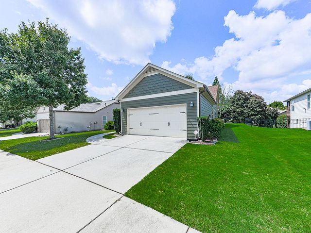 424 Larkspur Drive, Canton, GA 30114