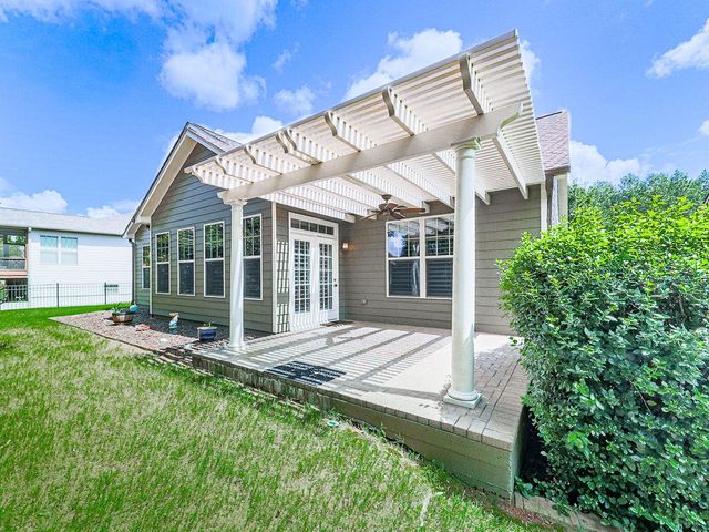 424 Larkspur Drive, Canton, GA 30114