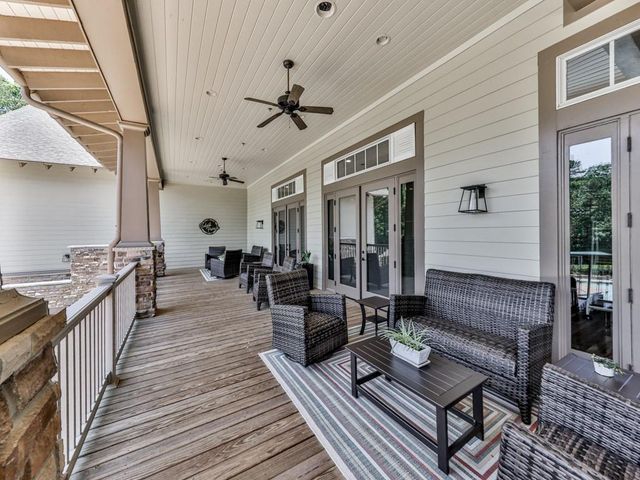 424 Larkspur Drive, Canton, GA 30114