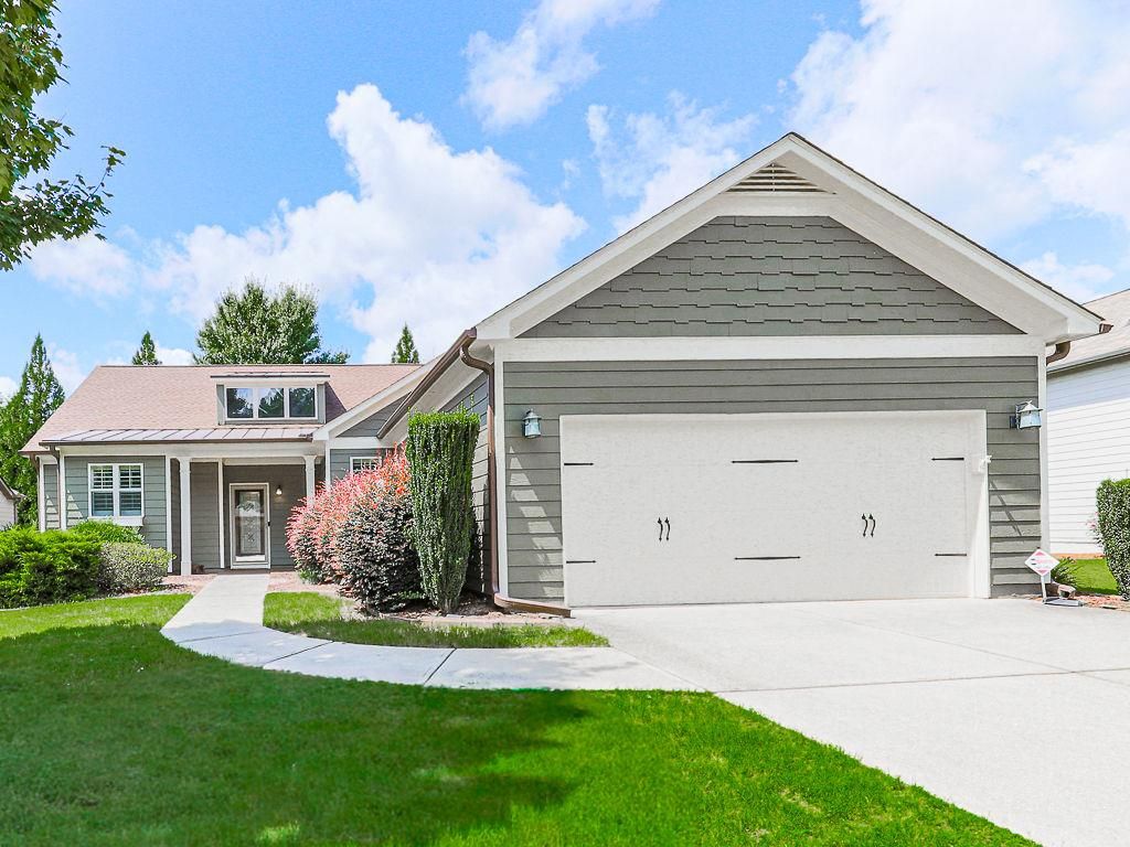 424 Larkspur Drive, Canton, GA 30114