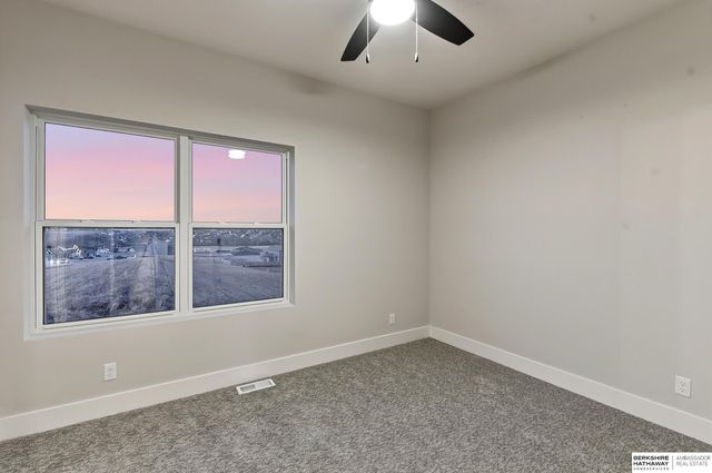 10901 N 161 Street, Bennington, NE 68007