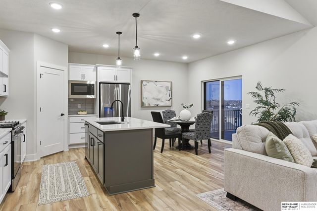 10901 N 161 Street, Bennington, NE 68007