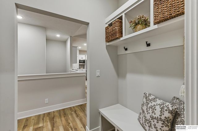 10901 N 161 Street, Bennington, NE 68007