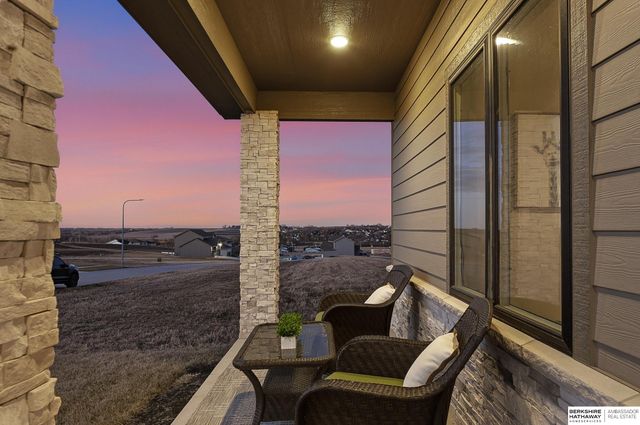 10901 N 161 Street, Bennington, NE 68007