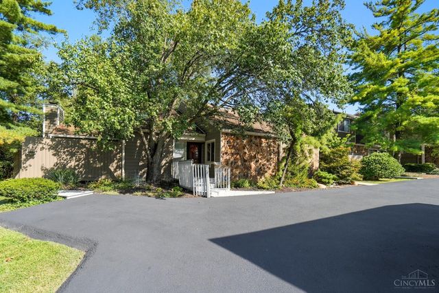 9870 Timbers Drive, Blue Ash, OH 45242