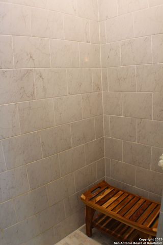 320 Lighthouse, Canyon Lake, TX 78133