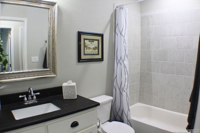 320 Lighthouse, Canyon Lake, TX 78133