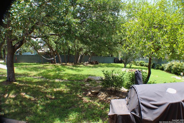 320 Lighthouse, Canyon Lake, TX 78133