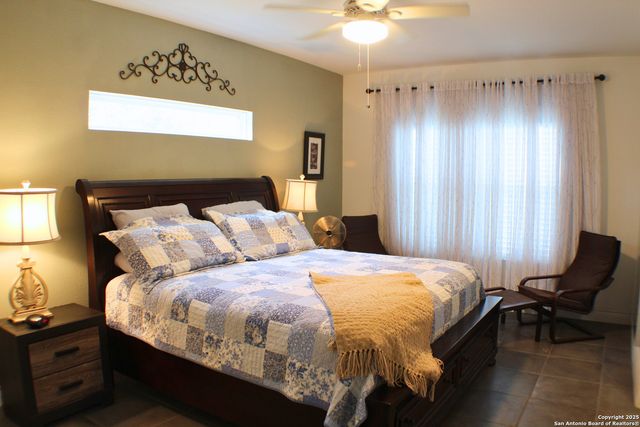 320 Lighthouse, Canyon Lake, TX 78133