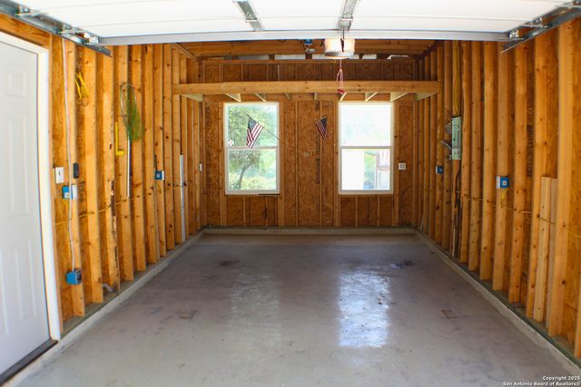 320 Lighthouse, Canyon Lake, TX 78133