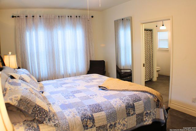 320 Lighthouse, Canyon Lake, TX 78133