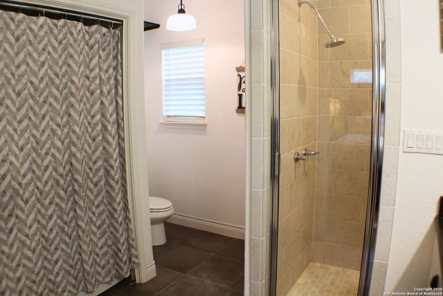 320 Lighthouse, Canyon Lake, TX 78133