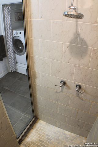 320 Lighthouse, Canyon Lake, TX 78133