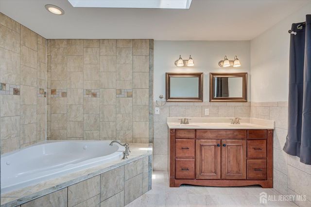 720 Ford Avenue, Metuchen, NJ 08840