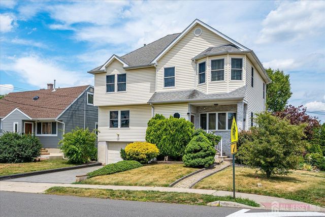 720 Ford Avenue, Metuchen, NJ 08840