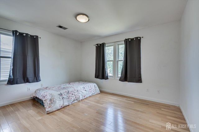720 Ford Avenue, Metuchen, NJ 08840