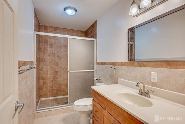 720 Ford Avenue, Metuchen, NJ 08840
