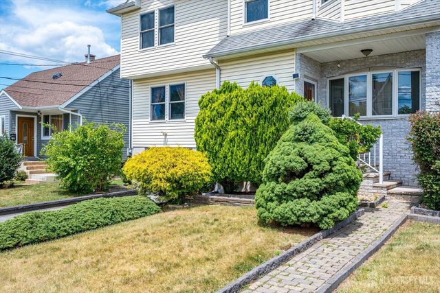 720 Ford Avenue, Metuchen, NJ 08840