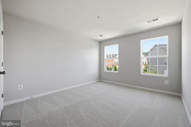 8597 CROOKED TREE LN, Laurel, MD 20724