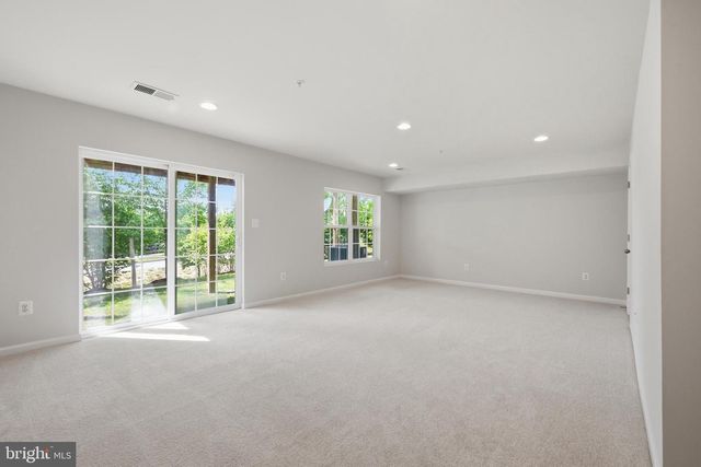 8597 CROOKED TREE LN, Laurel, MD 20724