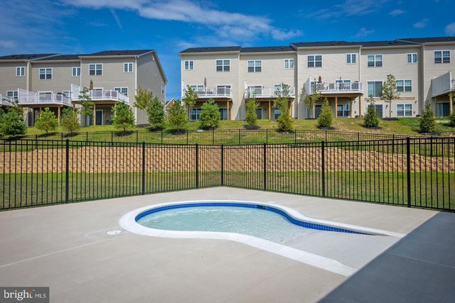 8597 CROOKED TREE LN, Laurel, MD 20724