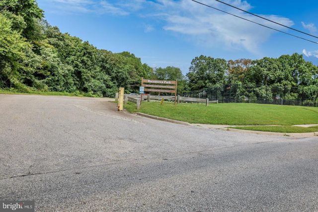 8597 CROOKED TREE LN, Laurel, MD 20724