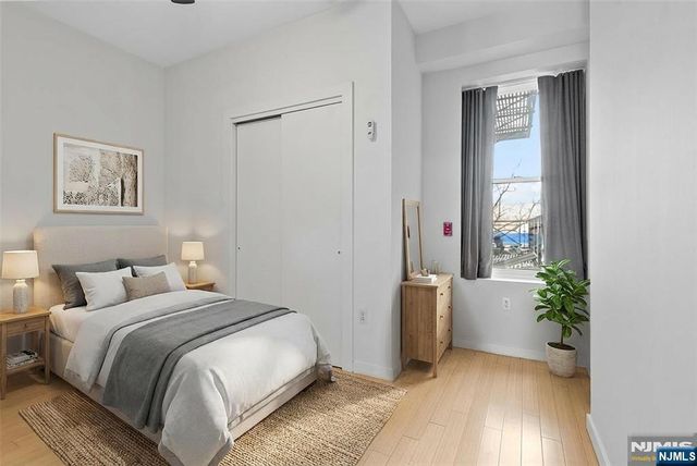 1300 Park Avenue 2B, Hoboken, NJ 07030