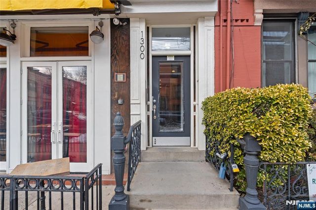 1300 Park Avenue 2B, Hoboken, NJ 07030