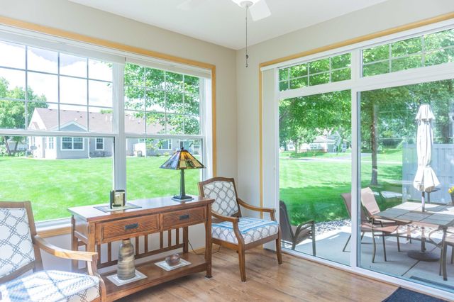 8356 Crabapple Court, Victoria, MN 55386