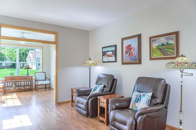 8356 Crabapple Court, Victoria, MN 55386