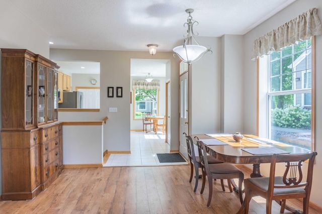 8356 Crabapple Court, Victoria, MN 55386