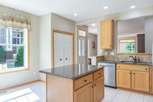 8356 Crabapple Court, Victoria, MN 55386