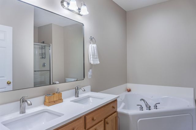 8356 Crabapple Court, Victoria, MN 55386