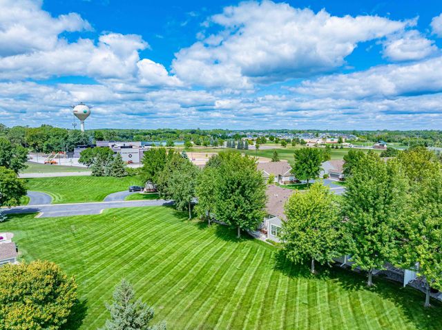 8356 Crabapple Court, Victoria, MN 55386