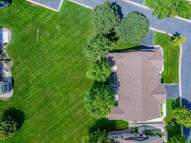 8356 Crabapple Court, Victoria, MN 55386