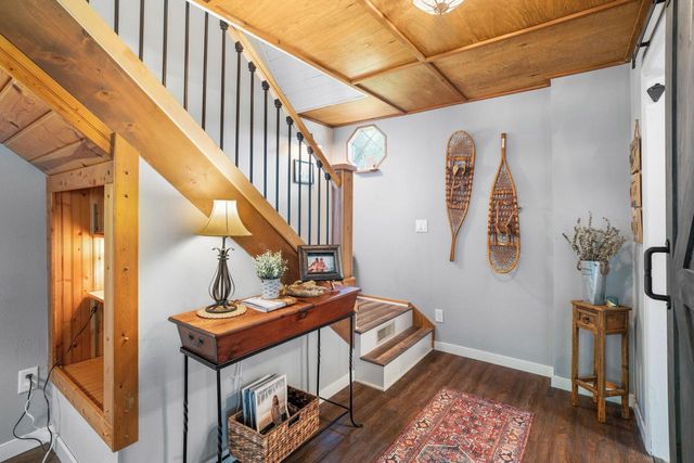 29205 White Oak LANE, Waterford, WI 53185