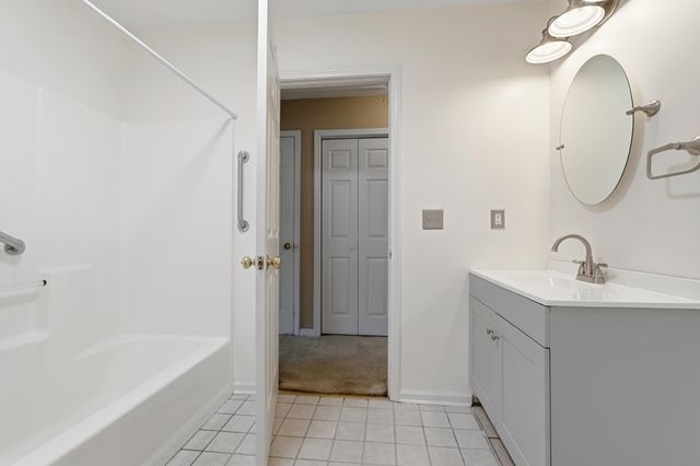 415 Lake Park Dr., Myrtle Beach, SC 29588