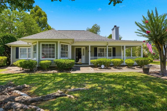 415 Lake Park Dr., Myrtle Beach, SC 29588