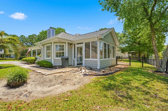 415 Lake Park Dr., Myrtle Beach, SC 29588