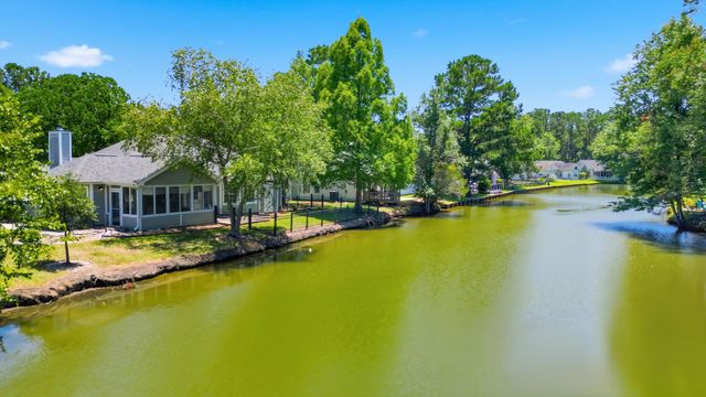 415 Lake Park Dr., Myrtle Beach, SC 29588