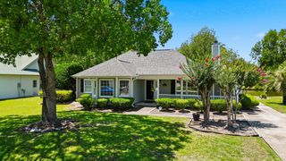 415 Lake Park Dr., Myrtle Beach, SC 29588